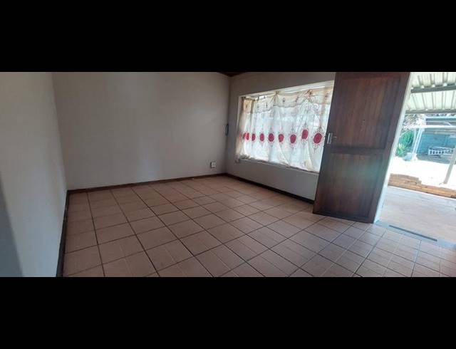 3 BEDROOM HOUSE FOR SALE IN DANVILLE